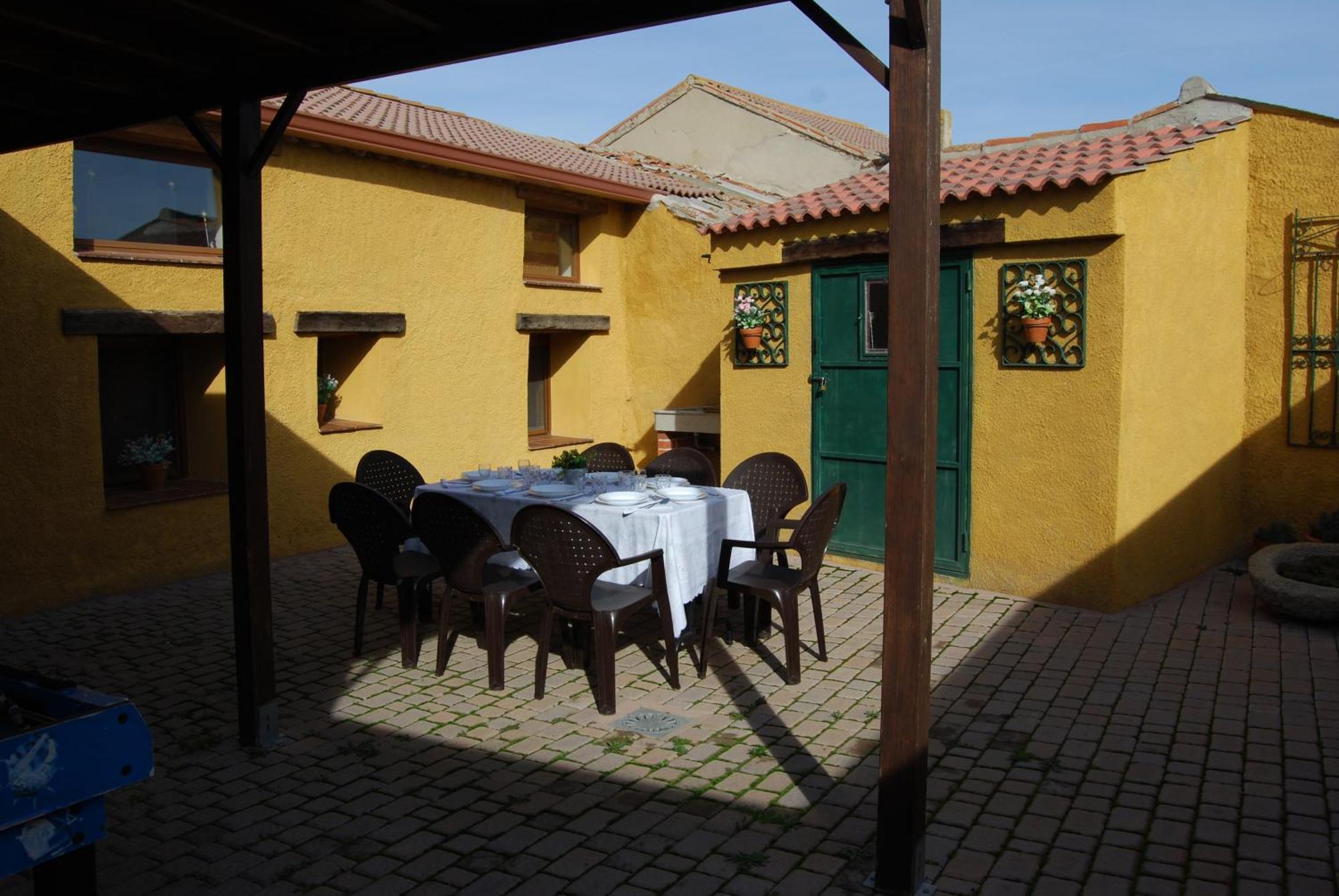 Arroyo Milano Casa Rural Maello Zewnętrze zdjęcie